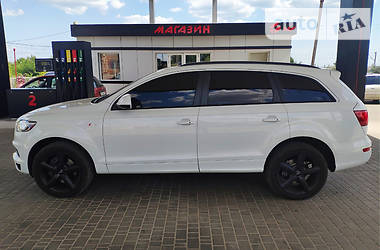 Внедорожник / Кроссовер Audi Q7 2015 в Одессе