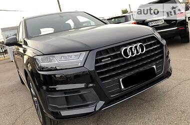 Внедорожник / Кроссовер Audi Q7 2019 в Киеве