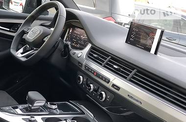 Позашляховик / Кросовер Audi Q7 2019 в Києві