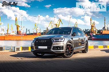 Внедорожник / Кроссовер Audi Q7 2017 в Одессе