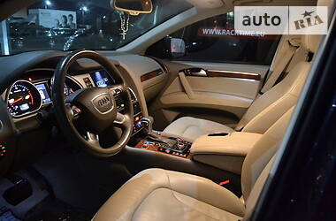 Позашляховик / Кросовер Audi Q7 2013 в Львові