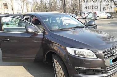 Внедорожник / Кроссовер Audi Q7 2007 в Киеве