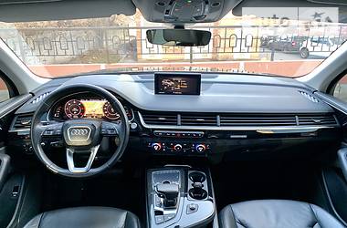 Внедорожник / Кроссовер Audi Q7 2017 в Киеве