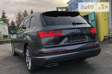 Позашляховик / Кросовер Audi Q7 2016 в Тернополі