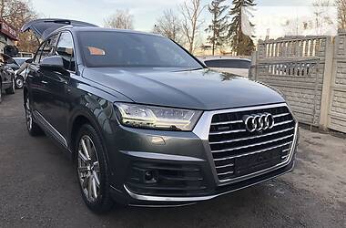 Позашляховик / Кросовер Audi Q7 2016 в Тернополі