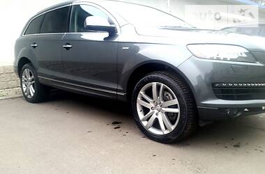 Внедорожник / Кроссовер Audi Q7 2013 в Одессе