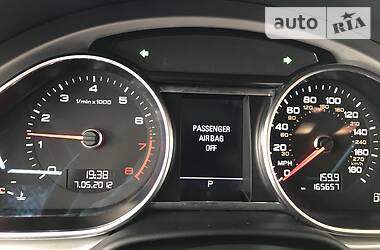 Позашляховик / Кросовер Audi Q7 2013 в 