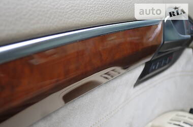 Позашляховик / Кросовер Audi Q7 2006 в 