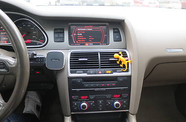 Позашляховик / Кросовер Audi Q7 2006 в 