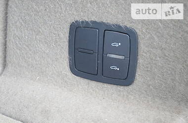Позашляховик / Кросовер Audi Q7 2006 в 