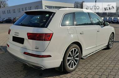 Универсал Audi Q7 2017 в Хмельницком