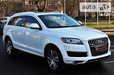 Внедорожник / Кроссовер Audi Q7 2014 в Одессе