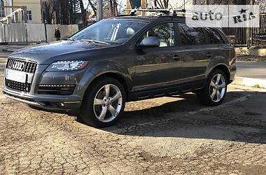 Позашляховик / Кросовер Audi Q7 2014 в 