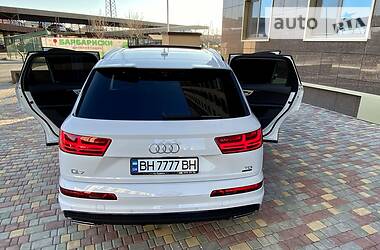 Внедорожник / Кроссовер Audi Q7 2016 в Одессе