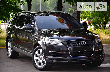 Внедорожник / Кроссовер Audi Q7 2007 в Горишних Плавнях