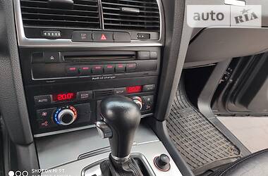 Внедорожник / Кроссовер Audi Q7 2007 в 