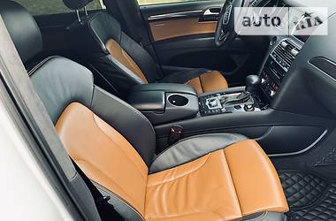 Внедорожник / Кроссовер Audi Q7 2013 в Кривом Роге