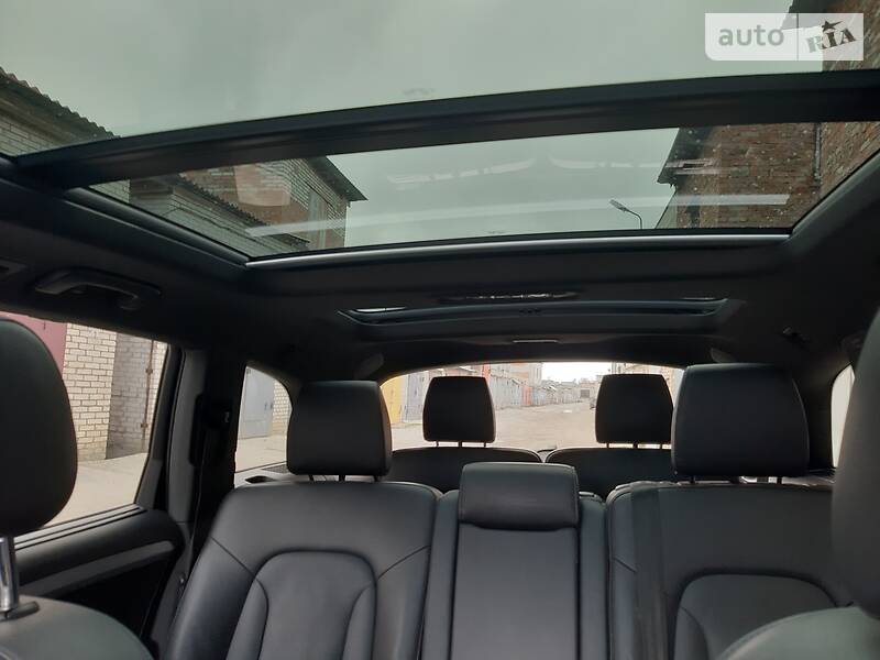 Позашляховик / Кросовер Audi Q7 2015 в Сумах