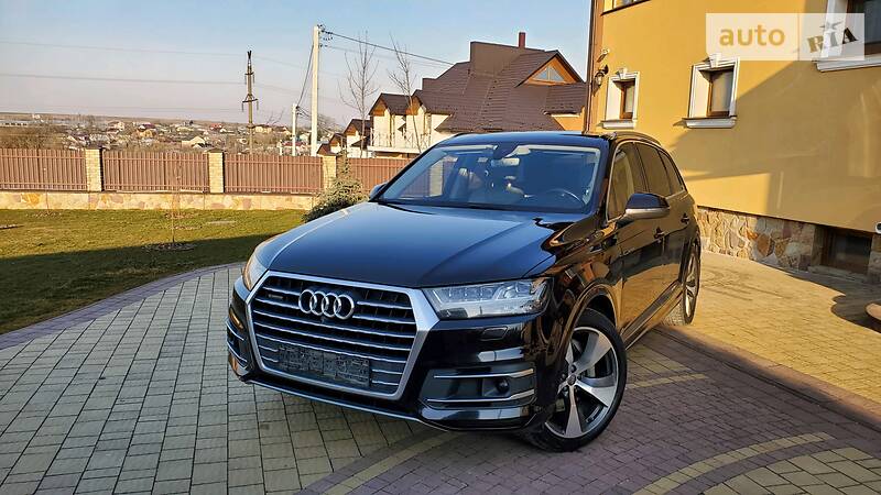 Позашляховик / Кросовер Audi Q7 2015 в Тернополі