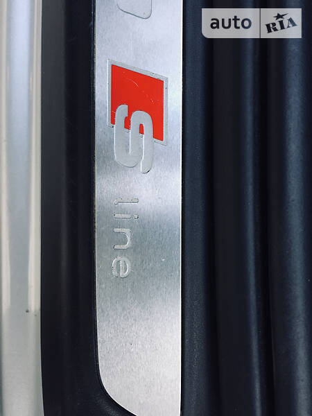 Позашляховик / Кросовер Audi Q7 2013 в Рівному