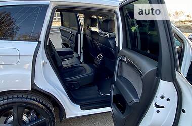Внедорожник / Кроссовер Audi Q7 2010 в 