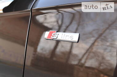 Позашляховик / Кросовер Audi Q7 2013 в 