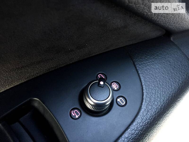 Внедорожник / Кроссовер Audi Q7 2010 в Черновцах