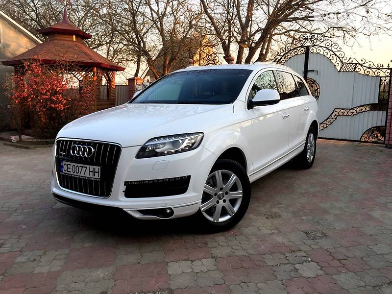 Внедорожник / Кроссовер Audi Q7 2010 в Черновцах