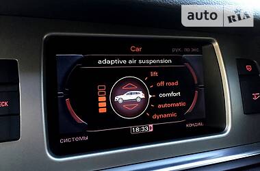 Позашляховик / Кросовер Audi Q7 2010 в 