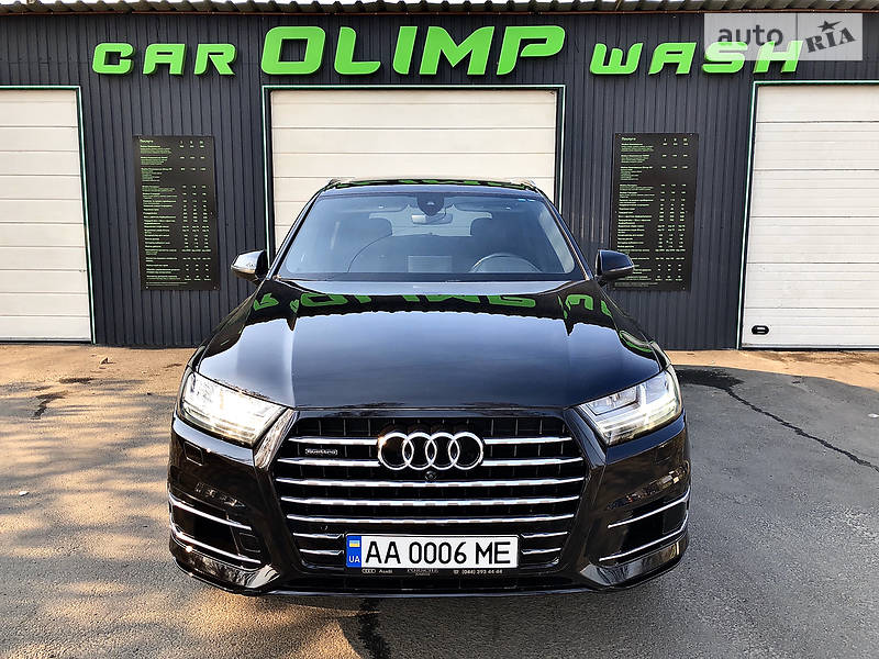 Позашляховик / Кросовер Audi Q7 2018 в Києві