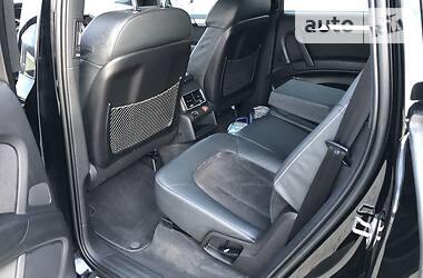 Позашляховик / Кросовер Audi Q7 2015 в Чернівцях
