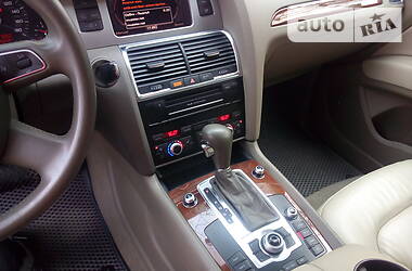 Внедорожник / Кроссовер Audi Q7 2010 в Херсоне