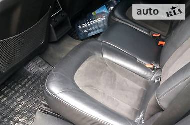 Позашляховик / Кросовер Audi Q7 2007 в 