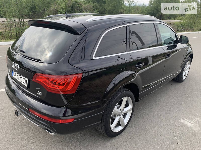 Позашляховик / Кросовер Audi Q7 2009 в Києві