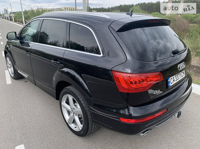 Позашляховик / Кросовер Audi Q7 2009 в Києві
