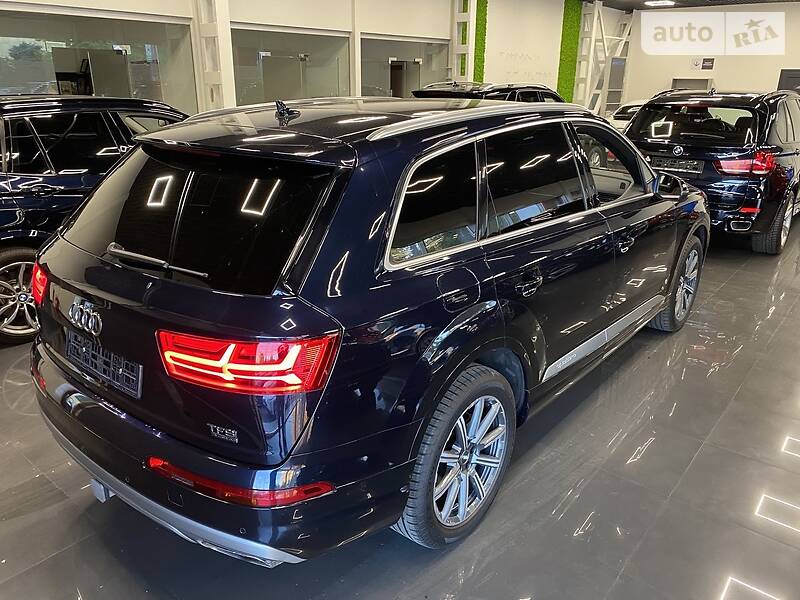 Позашляховик / Кросовер Audi Q7 2017 в Одесі фото 47 Позашляховик / Кросовер Audi Q7 2017 в Одесі