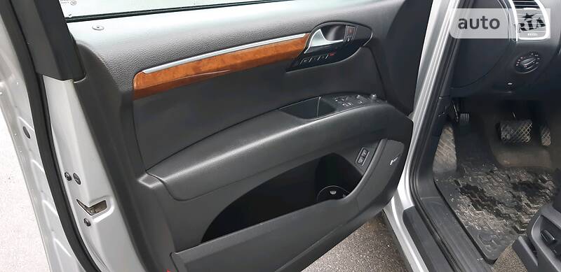 Позашляховик / Кросовер Audi Q7 2007 в Хмельницькому