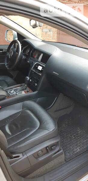 Позашляховик / Кросовер Audi Q7 2007 в Хмельницькому