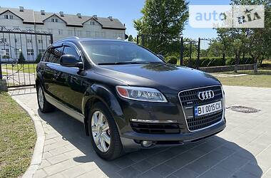 Внедорожник / Кроссовер Audi Q7 2007 в Горишних Плавнях