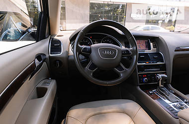 Универсал Audi Q7 2012 в Ужгороде