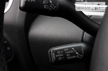 Позашляховик / Кросовер Audi Q7 2013 в 