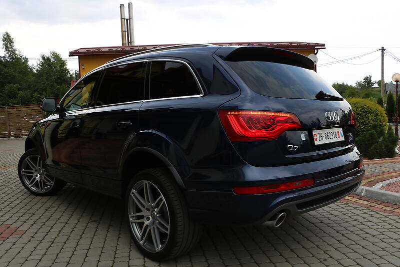 Позашляховик / Кросовер Audi Q7 2011 в Трускавці