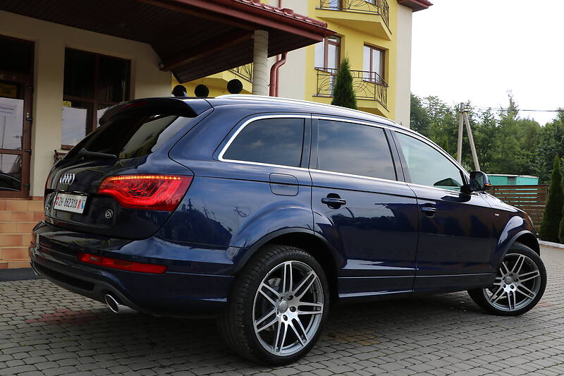 Позашляховик / Кросовер Audi Q7 2011 в Трускавці