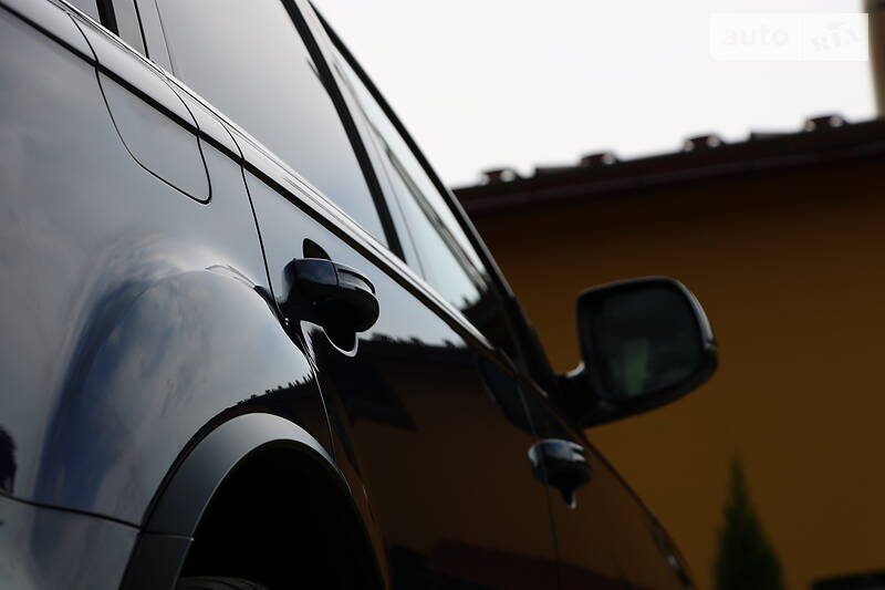 Позашляховик / Кросовер Audi Q7 2011 в Трускавці