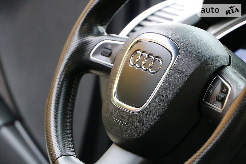 Позашляховик / Кросовер Audi Q7 2011 в Трускавці