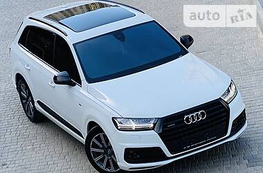 Внедорожник / Кроссовер Audi Q7 2016 в Одессе