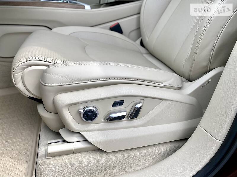 Позашляховик / Кросовер Audi Q7 2017 в Києві