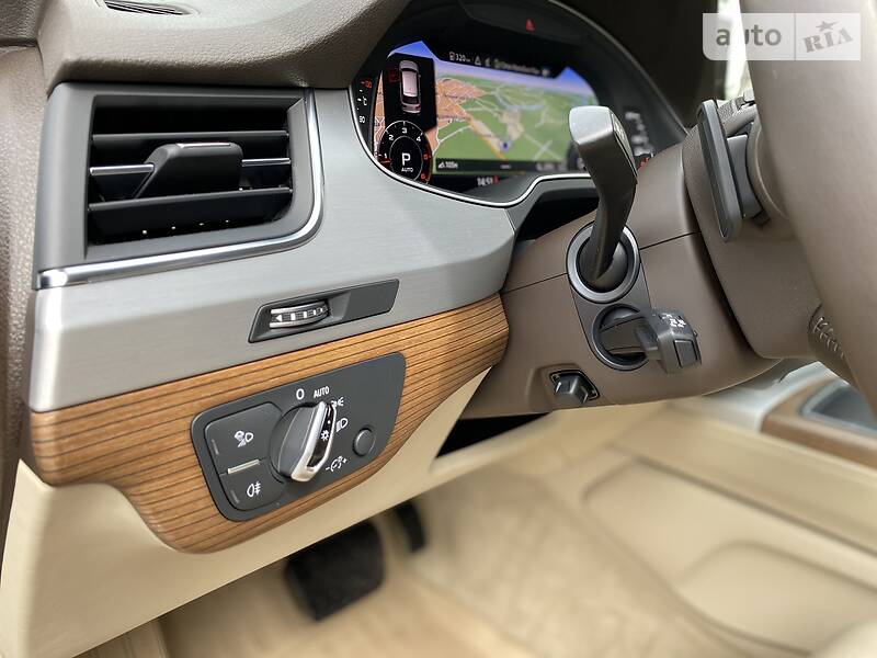 Позашляховик / Кросовер Audi Q7 2017 в Києві