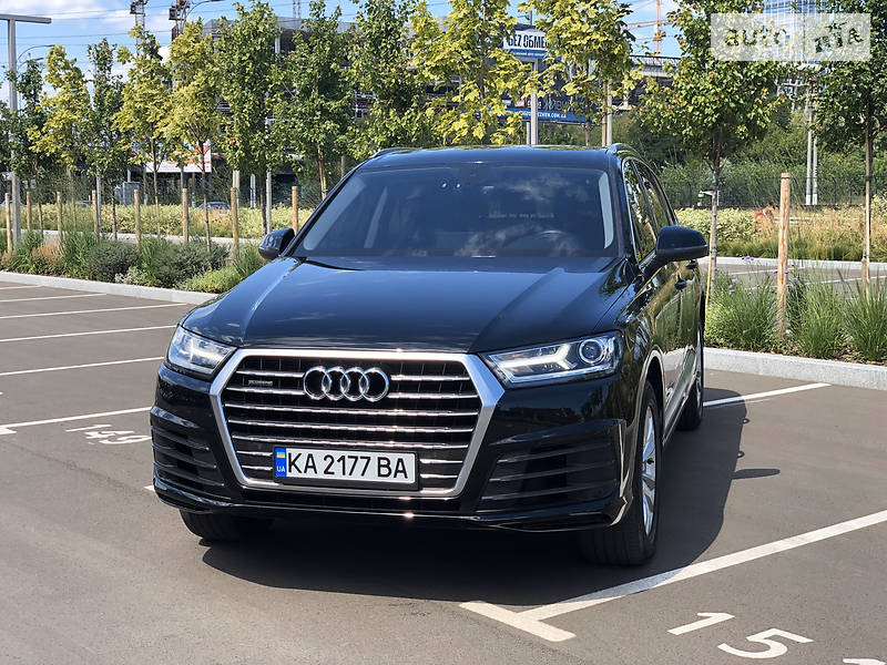 Внедорожник / Кроссовер Audi Q7 2016 в Киеве