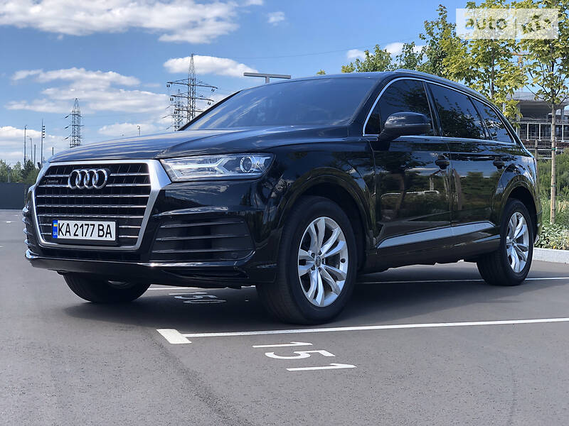 Внедорожник / Кроссовер Audi Q7 2016 в Киеве